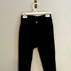 Lulu Lemon high-rise Black legging